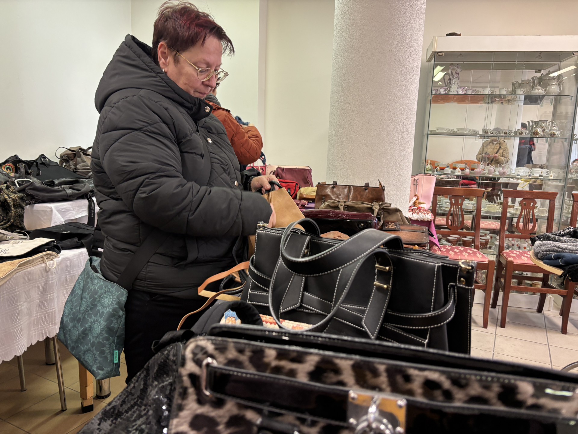 Charitativní bazar kabelek ve Starém Bohumíně pomáhá už počtvrté